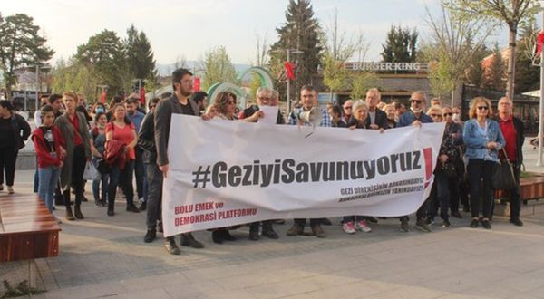Bolu'daki Gezi Parkı davası eylemine saldırı girişimi