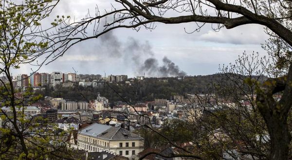 Rusya Polonya sınırındaki Lviv'e hava saldırısı düzenledi