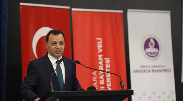 AYM Başkanı Arslan: Anayasa mahkemelerine düşen OHAL'in olağanlaşmasını engellemek