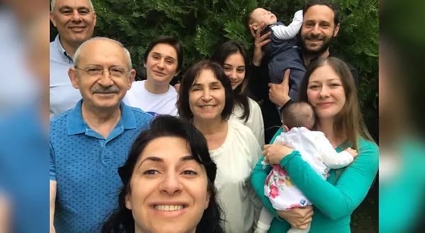Kılıçdaroğlu: Ailemizin iki yeni üyesiyle iyi bayramlar dileriz