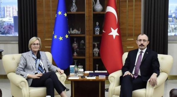 AB, Rusya'ya yaptırımların delinmesi konusunda Türkiye’yi uyardı