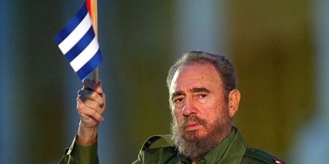 Fidel Castro’dan Obama’ya eleştiri: Hediyeye muhtaç değiliz