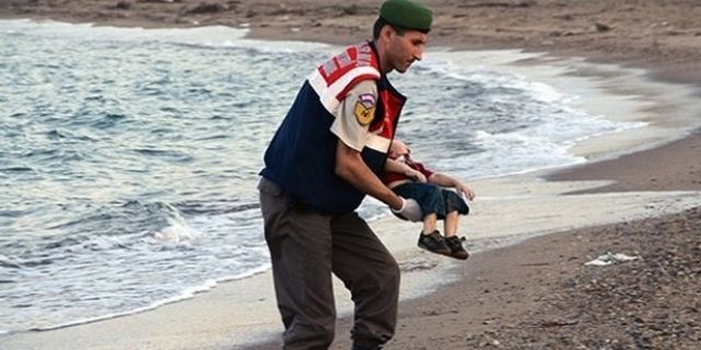 Aylan Kurdi'nin adı hayatını kaybettiği sahile verilecek