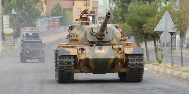 Diyarbakır'da 'darbe' görüntüleri