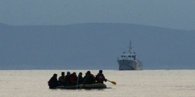 Ege'de en az 22 göçmen boğuldu