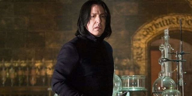 Harry Potter’ın Profesör Severus Snape’i hayatını kaybetti