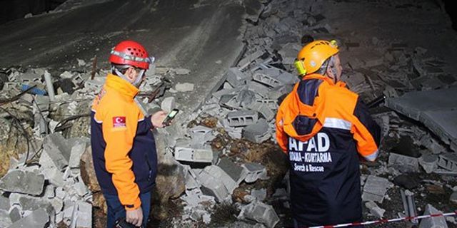 Antep'te 42 Suriyeli sığınmacının kaldığı 3 katlı bina çöktü