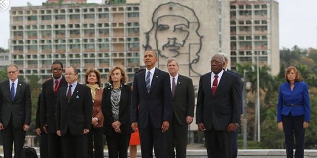 Castro'dan Obama'ya Guantanamo çıkışı