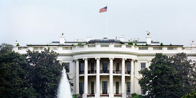 Beyaz Saray’dan 'Esad'ı vuralım' diyen diplomatlara cevap