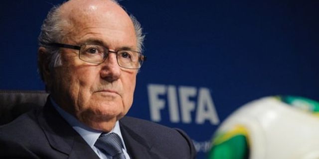 Eski FIFA Başkanı Blatter'den şike itirafı: Sıcak soğuk top kullanıldı