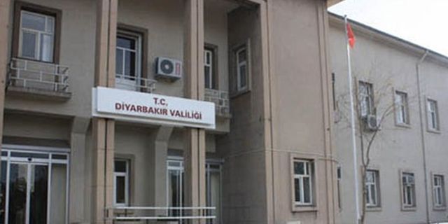 Diyarbakır'da 1009 memur görevden alındı