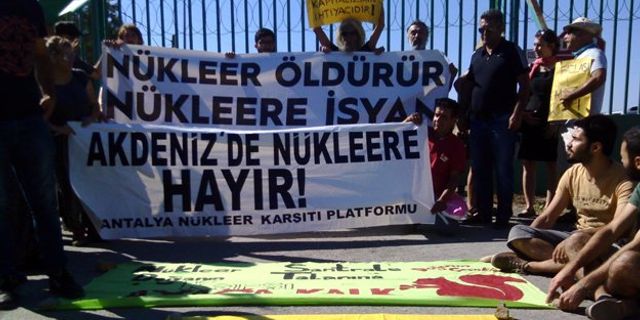 Mersin Akkuyu'da eylem: Nükleere inat yaşasın hayat