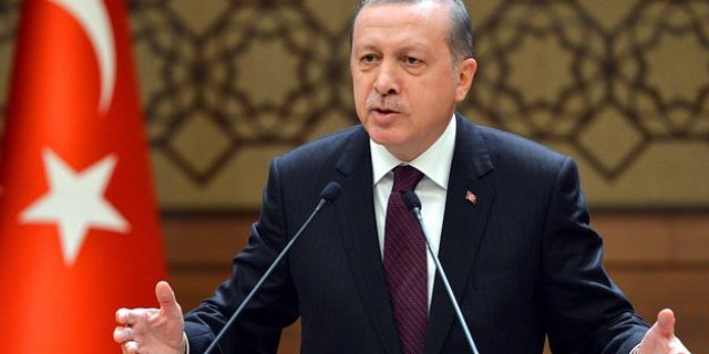 Times: Erdoğan oylarını satın almak için 2.7 milyon Suriyeliye vatandaşlık öneriyor
