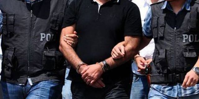 İzmir Adliyesi'nde 88 kişi gözaltına alındı