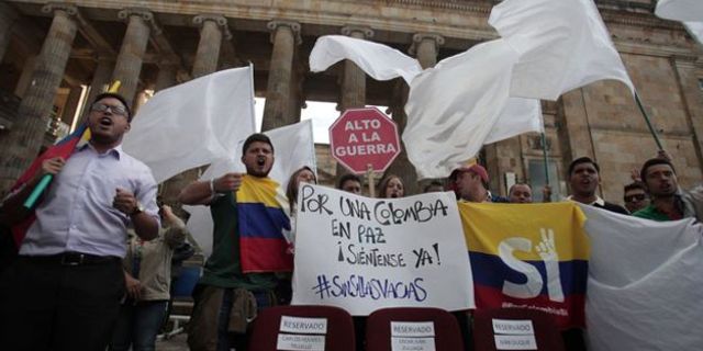 Kolombiya'da ateşkes ay sonuna kadar uzatıldı