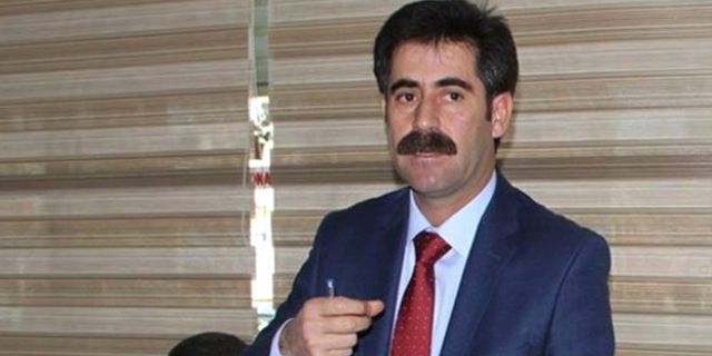 Van Belediye Başkanı Bekir Kaya gözaltına alındı