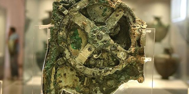 Bilinen en eski 'Bilgisayar' Antikythera düzeneği yeniden yapıldı