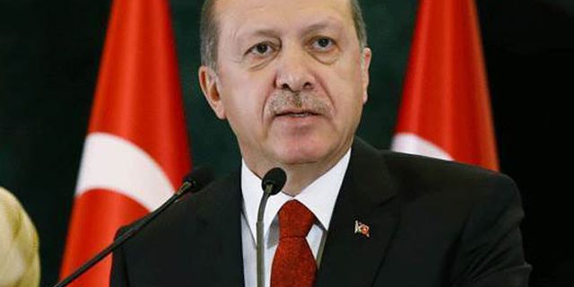"Erdoğan kendi sistemini kuruyor, Türkiye Sünni İslam devletine doğru gidiyor"