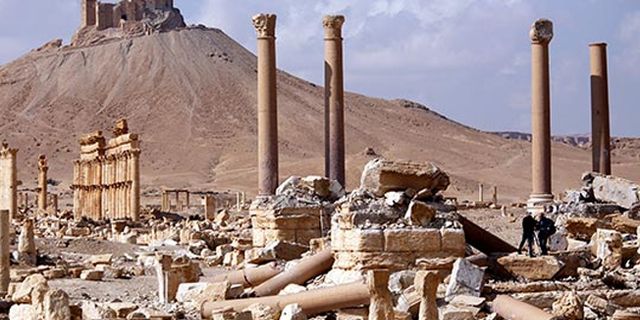 IŞİD'den temizlenen Palmira'da yıkım büyük!