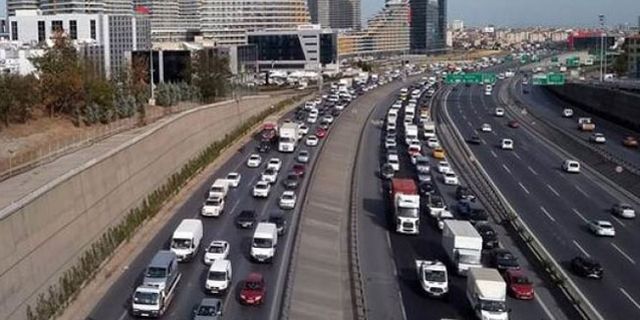 İstanbul’da hafta sonu bazı yollar trafiğe kapalı