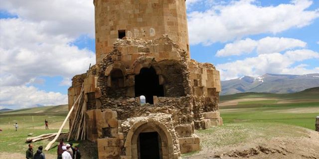 Tarihi Ermeni kilisesi yok olma tehdidiyle karşı karşıya