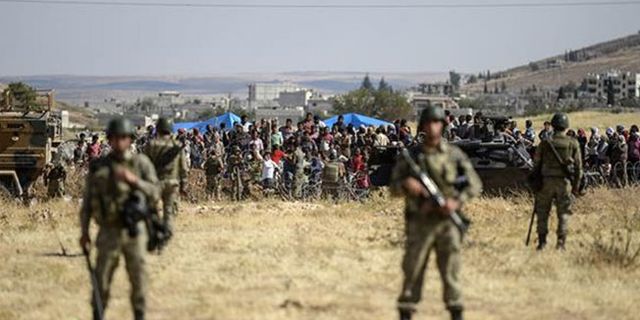 Sınırda Suriyelileri döven 3 asker tutuklandı