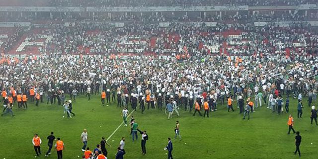 Beşiktaş-Konyaspor maçındaki olaylara inceleme