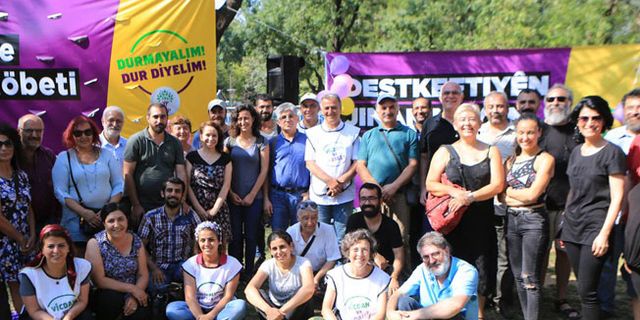 Gazeteciler 'Vicdan ve Adalet Nöbeti'nde: "Susma haykır, özgür basın haktır"