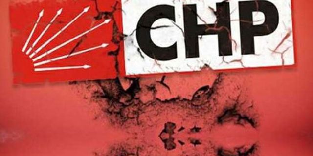 CHP'de 'referandum' istifası