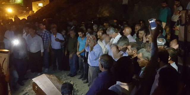 HDP'li Botan: Cenaze için ambulans verilmedi, cami açılmadı