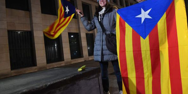Belçika Katalan liderleri serbest bıraktı