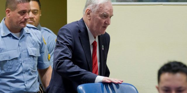 'Bosna kasabı' Mladiç'e soykırımdan müebbet hapis cezası