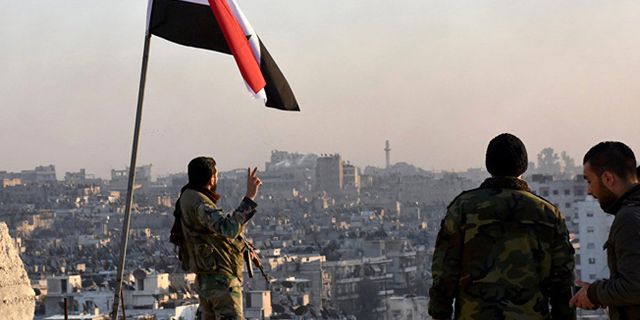 Suriye ordusu Deyrül Zor'u kontrol altına aldı