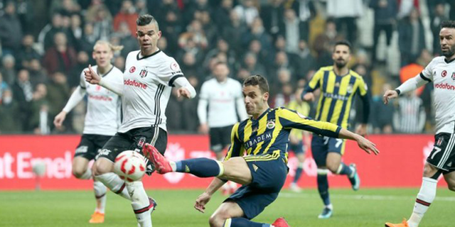 Beşiktaş- Fenerbahçe maçı sona erdi: 3 kırmızı kart 4 gol