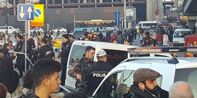 Taksim Meydanı'nda silah çatışma
