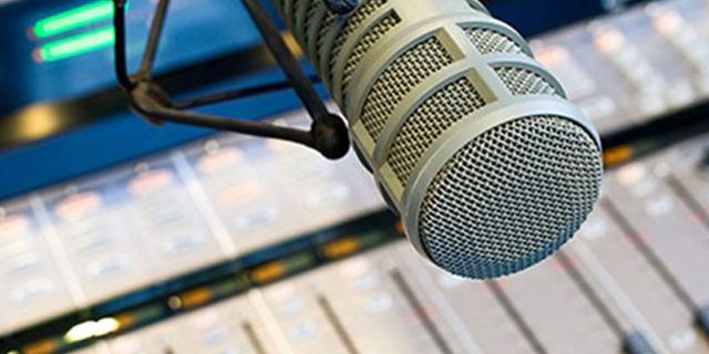 Uganda'da 23 radyo 'büyücülüğe' destek verdiği iddiasıyla kapatıldı