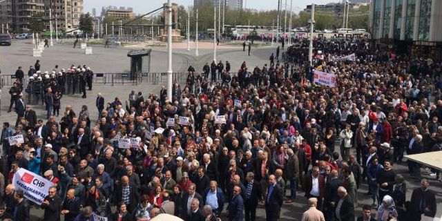 CHP'nin 'OHAL değil demokrasi istiyoruz' eylemi öncesi Taksim Meydanı kapatıldı
