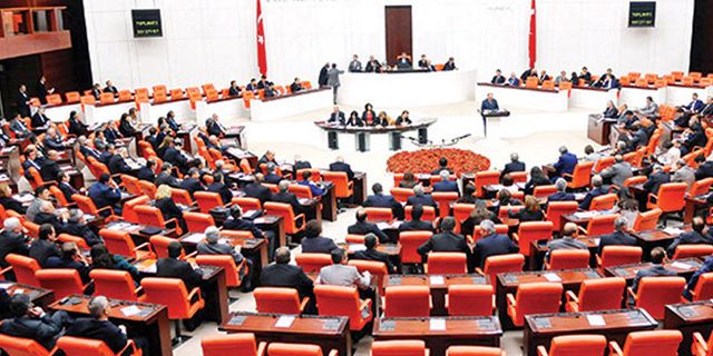 'FETÖ' önergesi AKP ve MHP’nin oylarıyla reddedildi