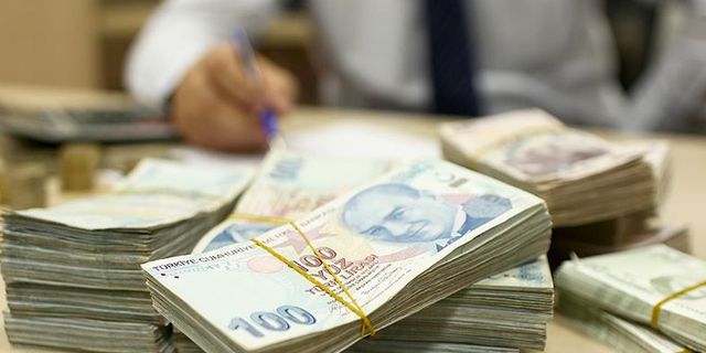 'AKP iktidarında 62 milyar dolarlık özelleştirme yapıldı, 300 milyon metrekare Hazine arazisi ihaleyle satıldı'