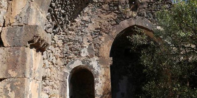 Tarihi Ermeni kilisesi yok olmanın eşiğinde