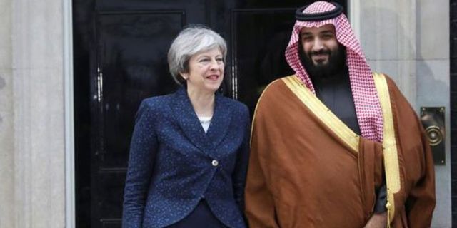 'İngiltere Başbakanı'nın Suudi Arabistan'ı kınadığı gün, İngiliz heyeti Riyad'da silah pazarlığı yapıyordu'