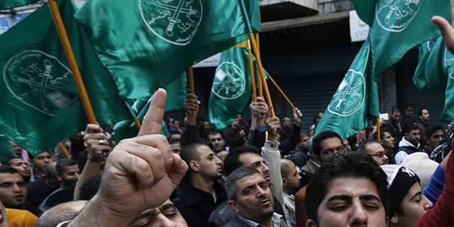 Esad'ın danışmanı: Erdoğan, Suriye'de Müslüman Kardeşler'i başa getirmek istiyor