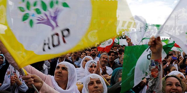 HDP, olağanüstü gündemle Diyarbakır'da toplandı