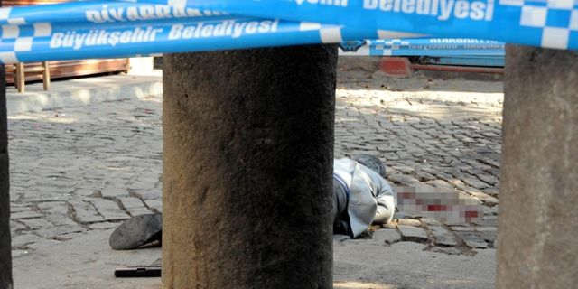 Türkan Elçi: Faşizm camide 49 kişiyi de öldürür, 49 yaşındaki masum birini minarenin ayakları altında da