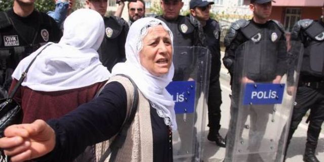 Gebze’de ailelere polis ablukası