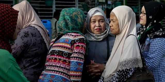 Filipinler'deki bir kasabada dedikodu yasaklandı