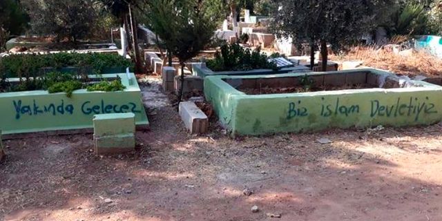 Reyhanlı'daki 100 mezarı yıkıp üzerlerine yazı yazdılar: 6 kişi gözaltında