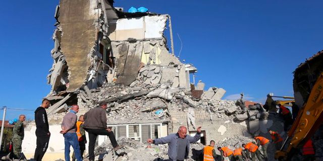 Arnavutluk'taki depremde ölenlerin sayısı 45'e yükseldi