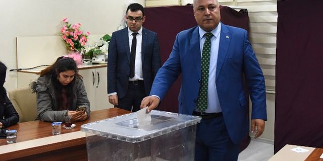 Feyyaz Soylu, Ceylanpınar Belediye Başkanı seçildi