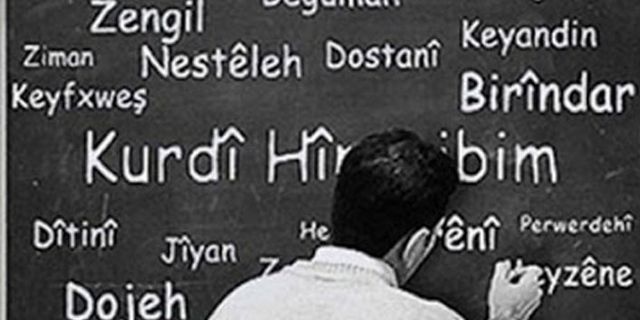 ‘AVM’de personelin ‘Kürtçe konuşması yasaklandı’ iddiası